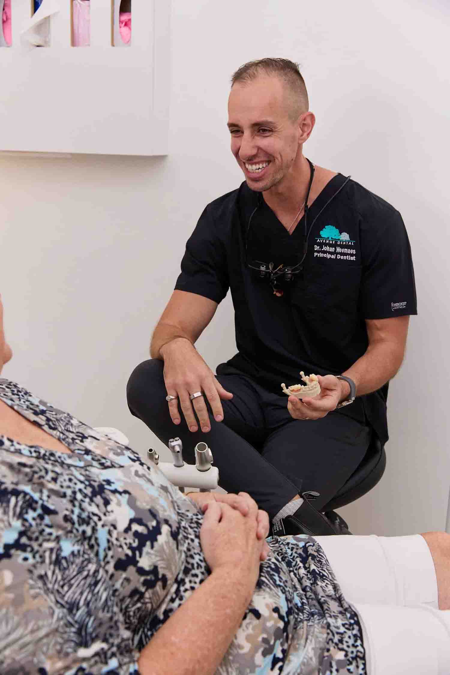 Full Dental Implants | Avenue Dental